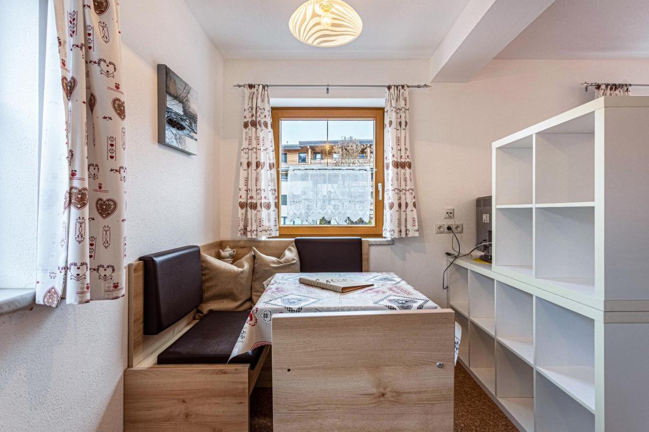 Bergwelt C Apartment นีเดอเรา ภายนอก รูปภาพ