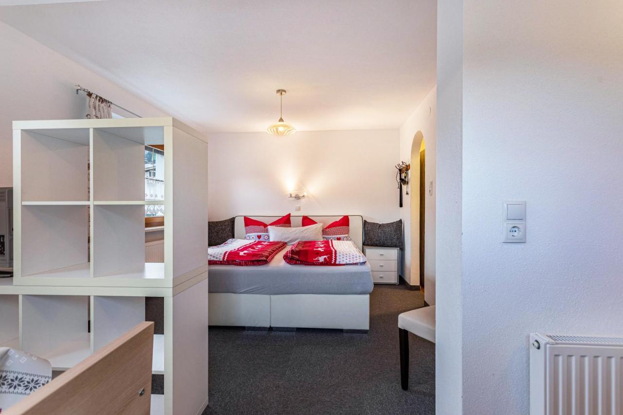 Bergwelt C Apartment นีเดอเรา ภายนอก รูปภาพ